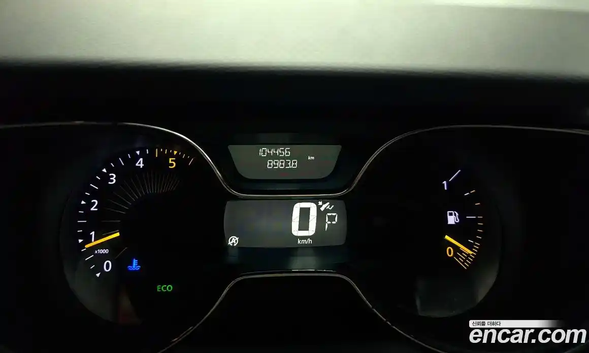 Renault QM3 2016 1.5 Автомат в Москве № 814142, фото 8