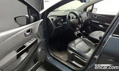 Renault QM3 2016 1.5 Автомат в Москве № 814142, миниатюра 10
