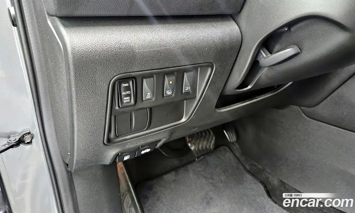 Renault QM6 2017 2.0 Автомат в Москве № 814220, фото 16