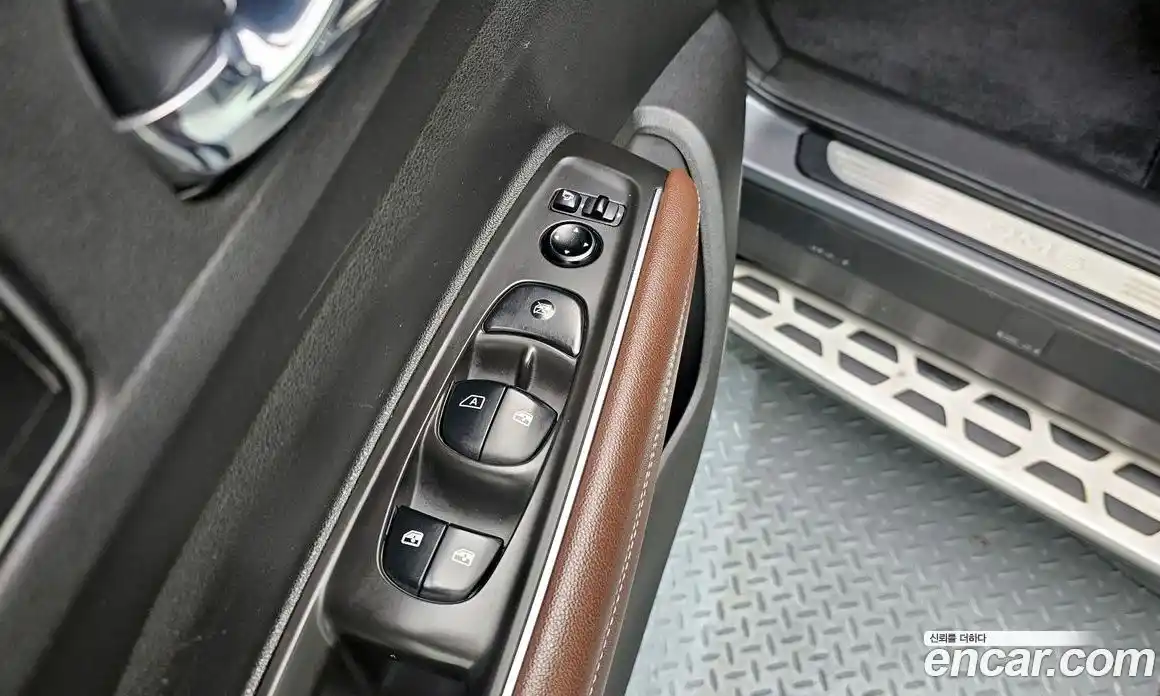 Renault QM6 2017 2.0 Автомат в Москве № 814220, фото 17