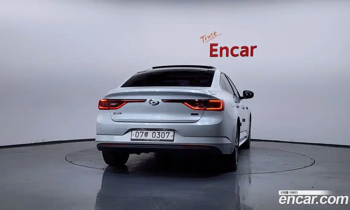 Renault SM6 2016 1.5 Автомат в Москве № 814329, фото 4