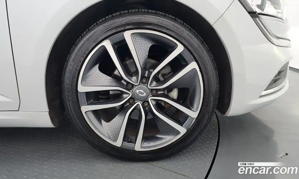 Renault SM6 2016 1.5 Автомат в Москве № 814329, фото 5