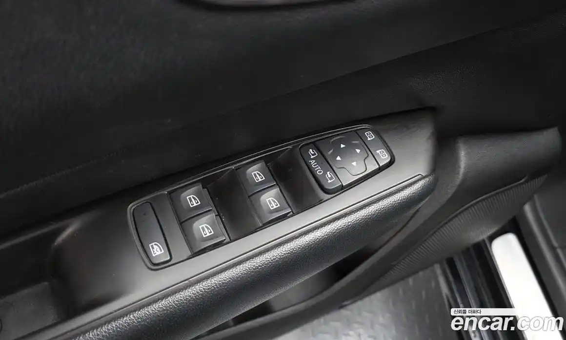 Renault SM6 2016 1.5 Автомат в Москве № 814396, фото 17