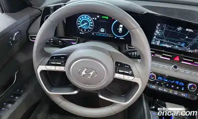 Hyundai Avante 2023 1.6 Автомат в Москве № 814436, миниатюра 12