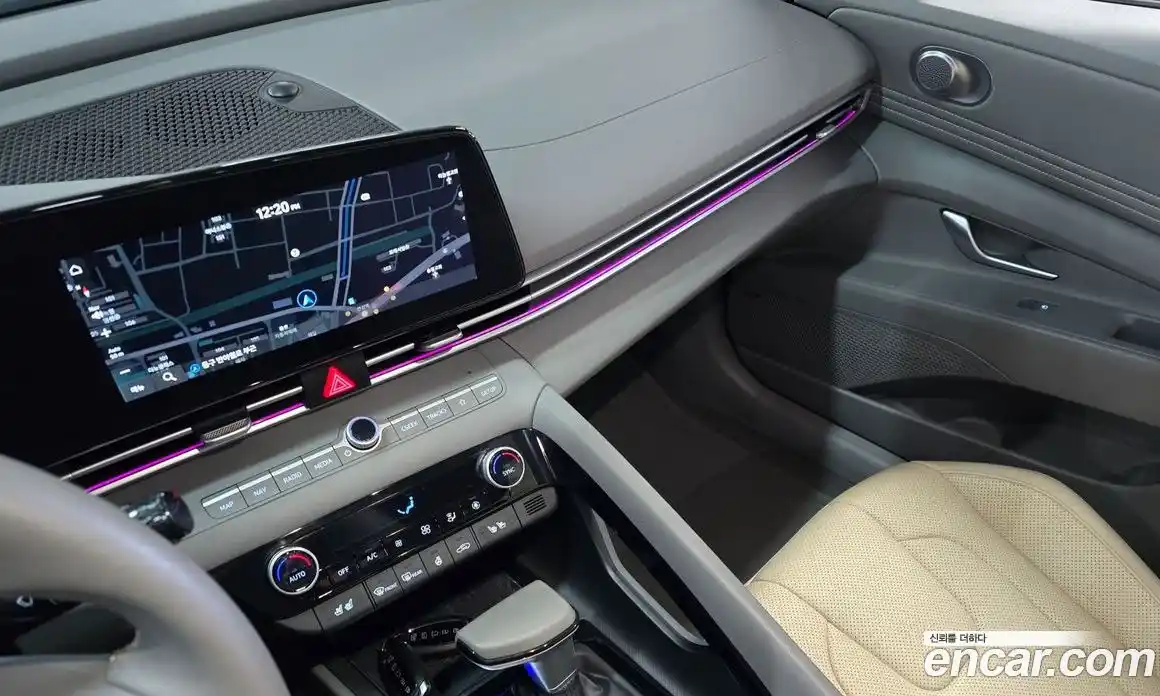 Hyundai Avante 2023 1.6 Автомат в Москве № 814436, фото 15