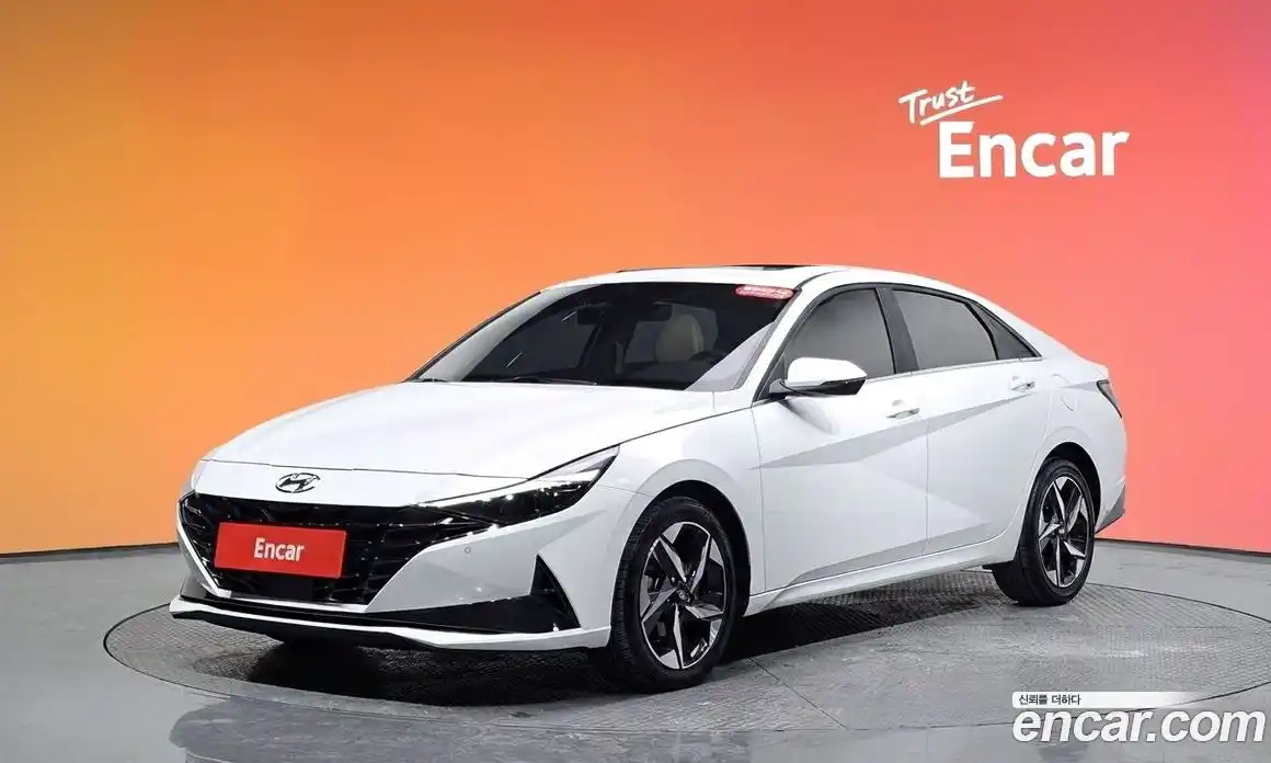 Hyundai Avante 2023 1.6 Автомат в Москве № 814436, фото 20