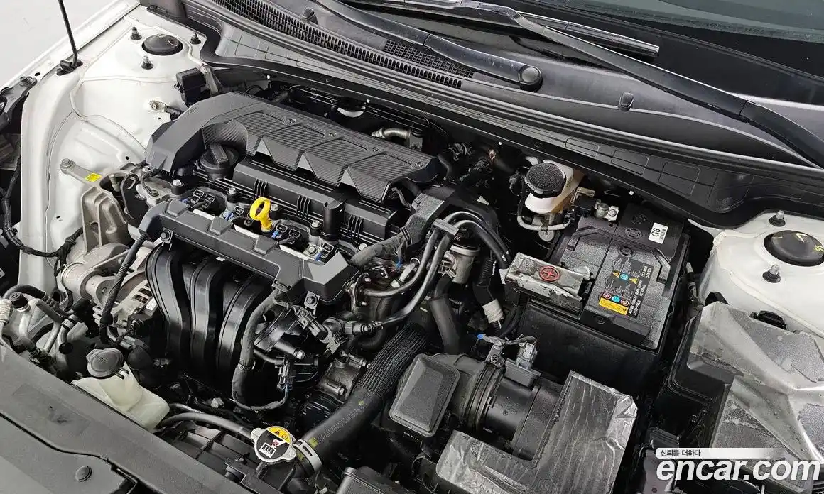 Hyundai Avante 2023 1.6 Автомат в Москве № 814436, фото 5