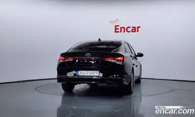 Hyundai Avante 2021 1.6 Автомат в Москве № 814462, миниатюра 3