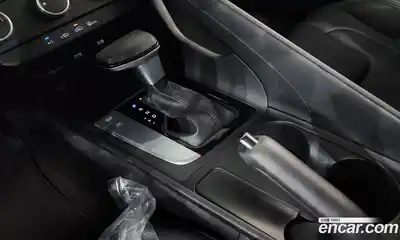 Hyundai Avante 2021 1.6 Автомат в Москве № 814462, миниатюра 8