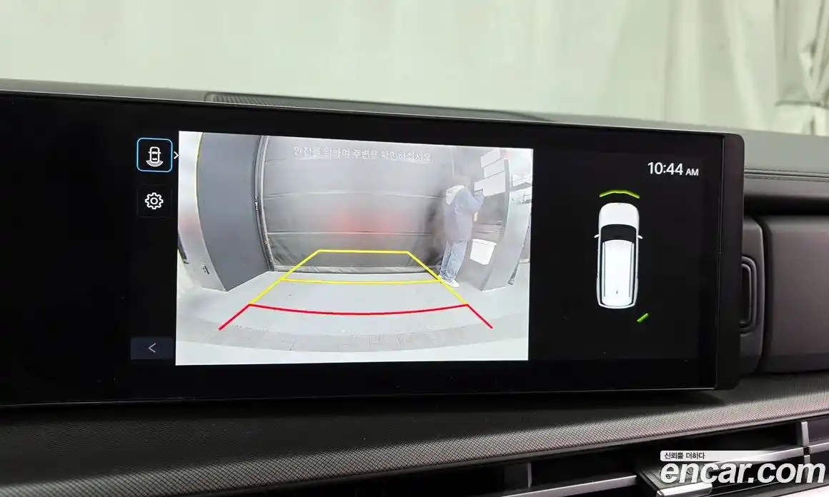 Hyundai Santa Fe 2024 2.5 Автомат в Москве № 814477, фото 15