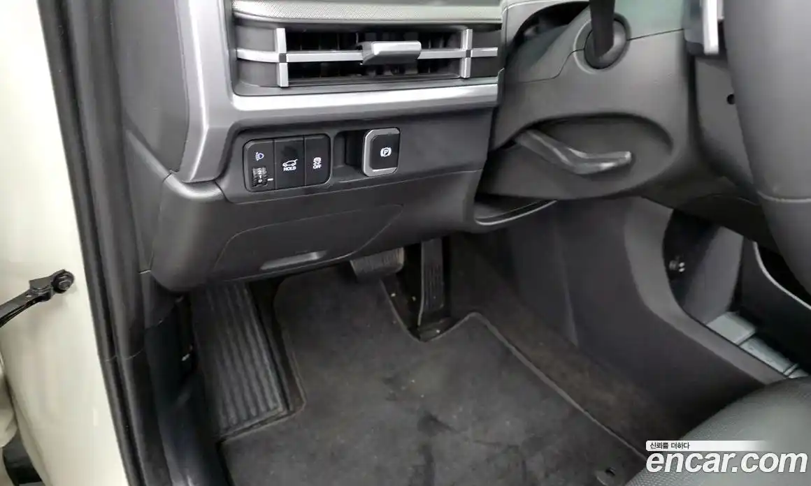 Hyundai Santa Fe 2024 2.5 Автомат в Москве № 814477, фото 18