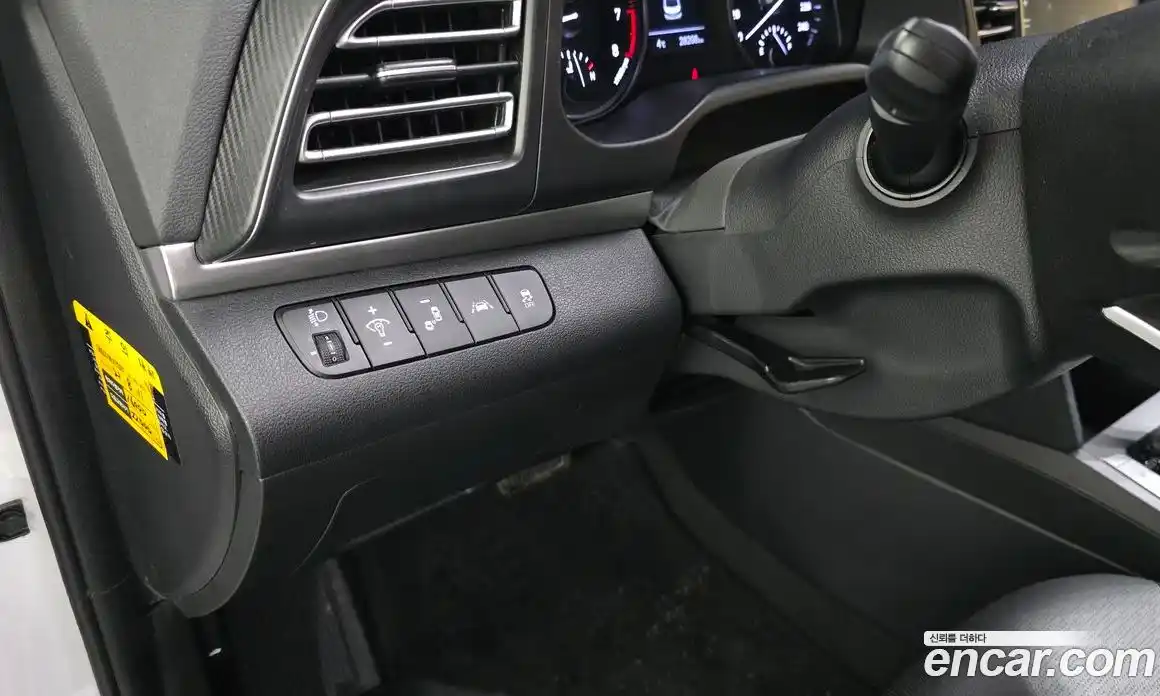Hyundai Avante 2019 1.6 гидро в Москве № 814733, фото 14