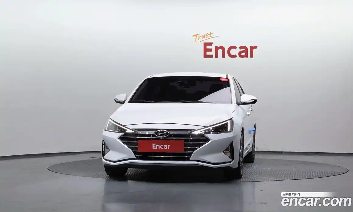 Hyundai Avante 2019 1.6 гидро в Москве № 814733, фото 3
