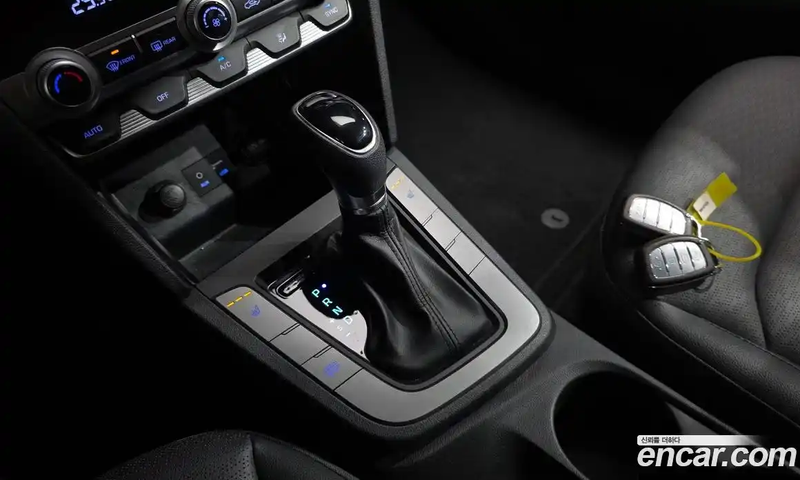Hyundai Avante 2019 1.6 гидро в Москве № 814733, фото 9