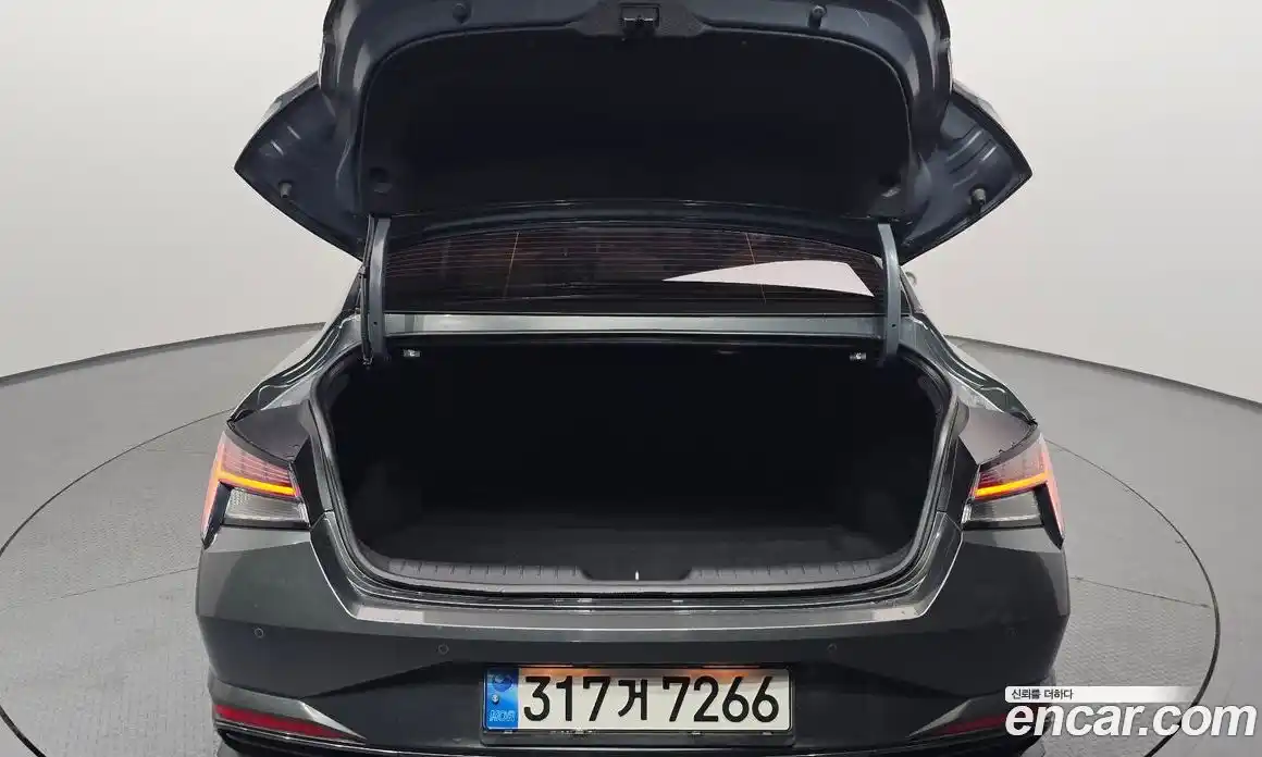 Hyundai Avante 2022 1.6 Автомат в Москве № 814793, фото 20