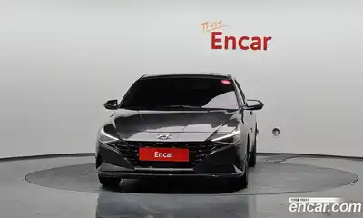 Hyundai Avante 2022 1.6 Автомат в Москве № 814793, миниатюра 3