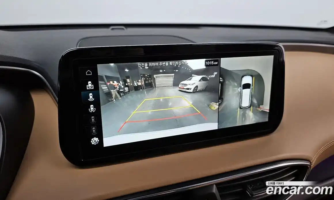 Hyundai Santa Fe 2023 1.6 Автомат в Москве № 814834, фото 17