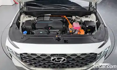 Hyundai Santa Fe 2023 1.6 Автомат в Москве № 814834, миниатюра 5