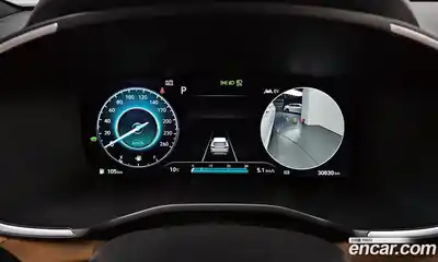 Hyundai Santa Fe 2023 1.6 Автомат в Москве № 814834, миниатюра 7