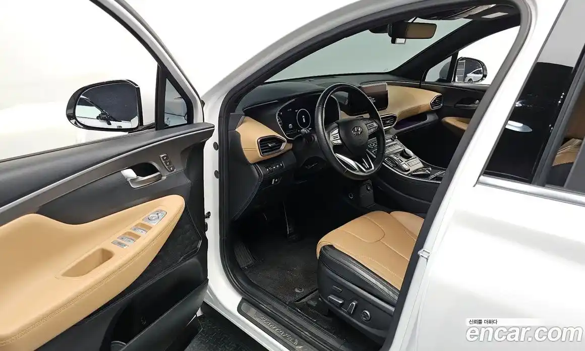 Hyundai Santa Fe 2023 1.6 Автомат в Москве № 814834, фото 10