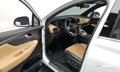 Hyundai Santa Fe 2023 1.6 Автомат в Москве № 814834, миниатюра 10