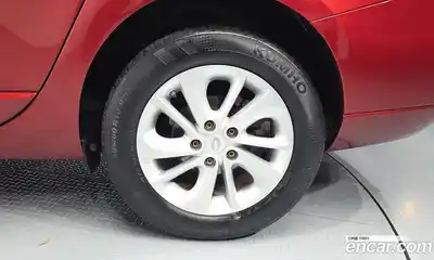 Renault SM3 2015 1.6 гидро в Москве № 814934, миниатюра 5