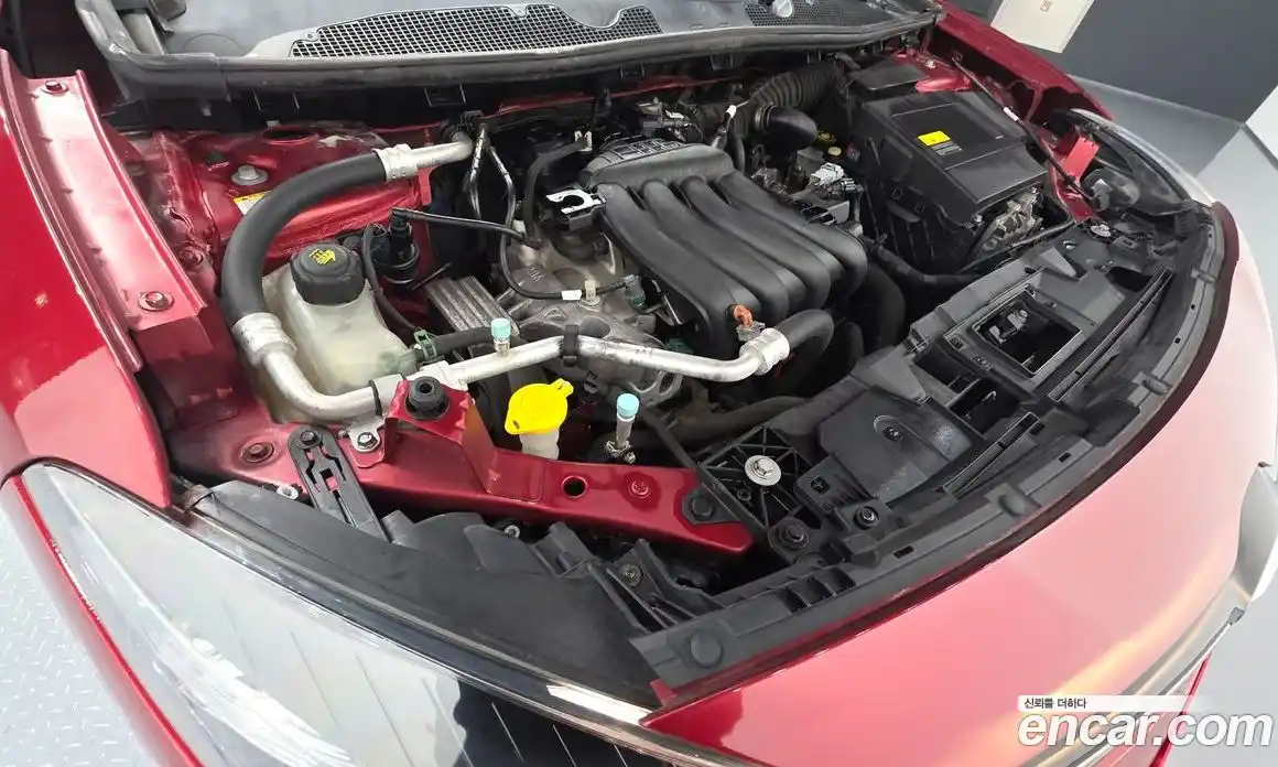 Renault SM3 2015 1.6 гидро в Москве № 814934, фото 6