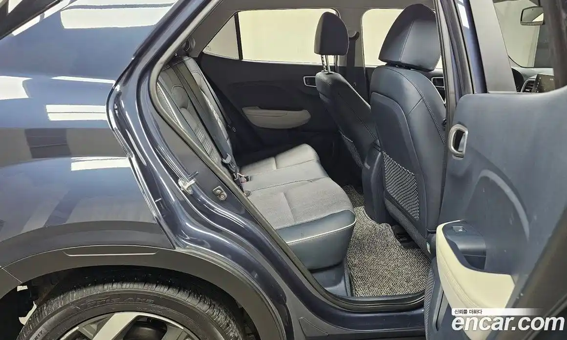 Hyundai Venue 2020 1.6 Автомат в Москве № 814992, фото 12