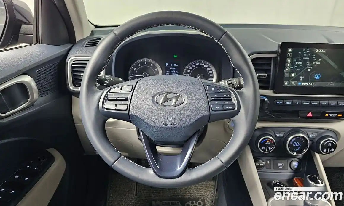 Hyundai Venue 2020 1.6 Автомат в Москве № 814992, фото 13