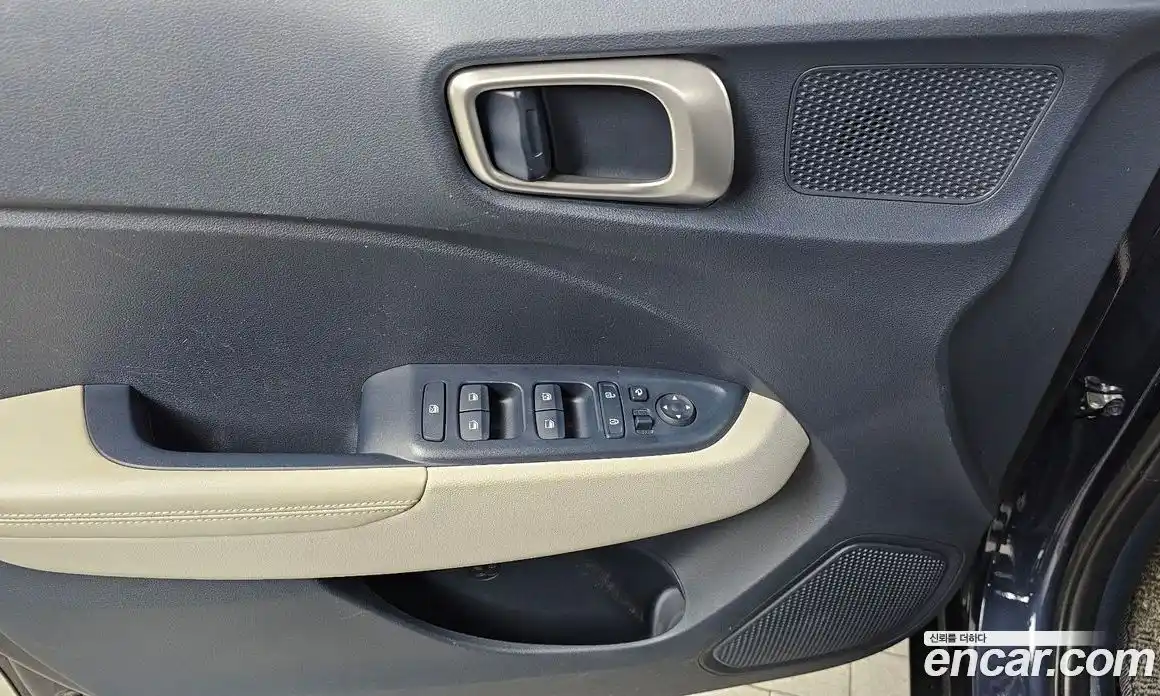 Hyundai Venue 2020 1.6 Автомат в Москве № 814992, фото 14