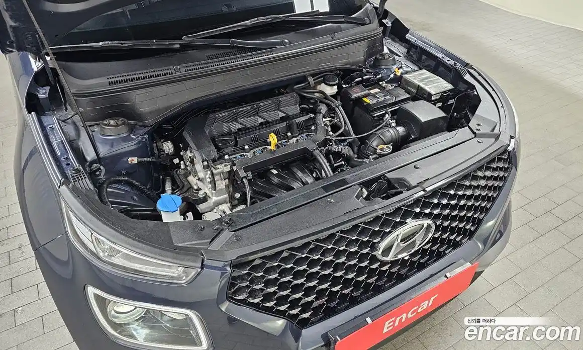 Hyundai Venue 2020 1.6 Автомат в Москве № 814992, фото 6