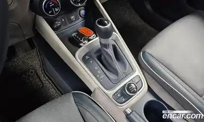 Hyundai Venue 2020 1.6 Автомат в Москве № 814992, миниатюра 9