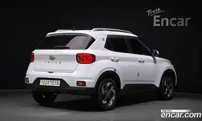 Hyundai Venue 2019 1.6 Автомат в Москве № 815003, миниатюра 2