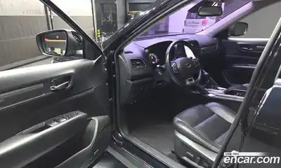 Renault QM6 2017 2.0 Автомат в Москве № 815028, миниатюра 10