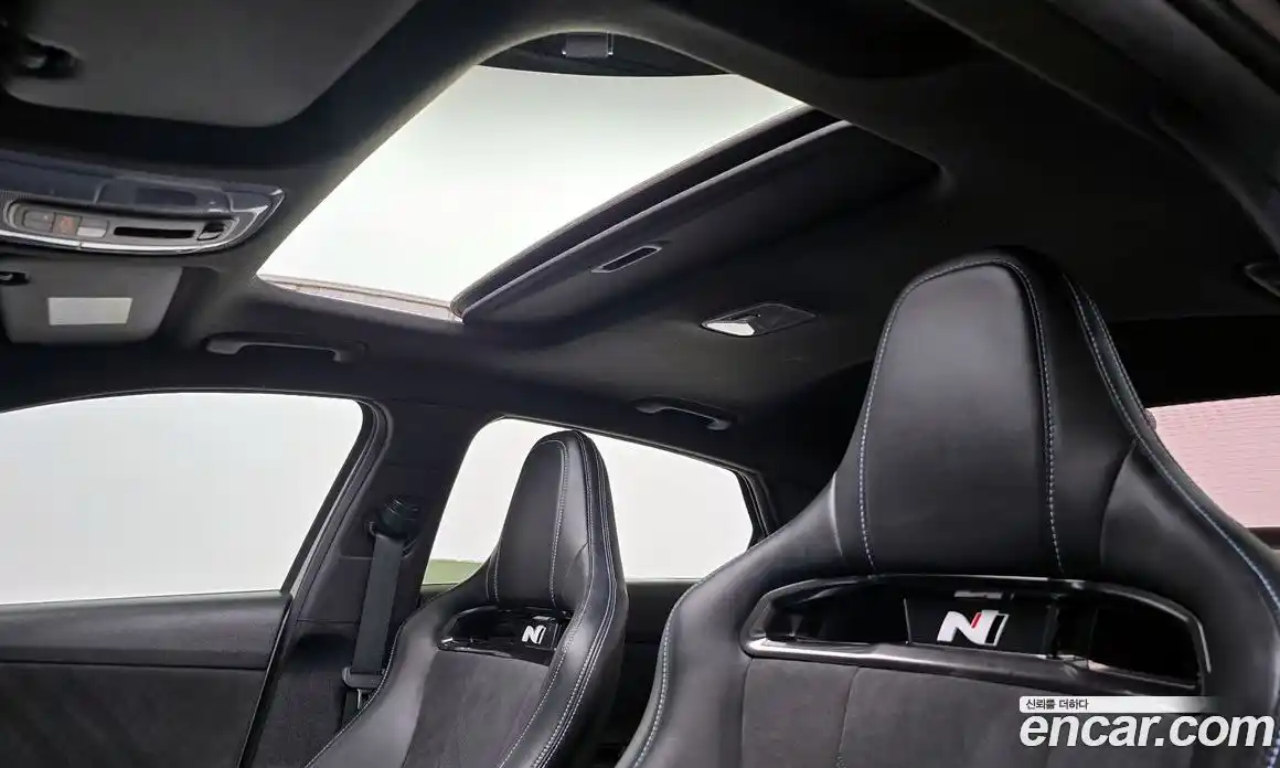 Hyundai Avante 2022 2.0 Автомат в Москве № 815113, фото 19