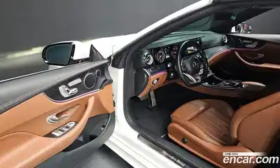 Mercedes-Benz E-Class 2018 1.9 Автомат в Москве № 815122, миниатюра 11