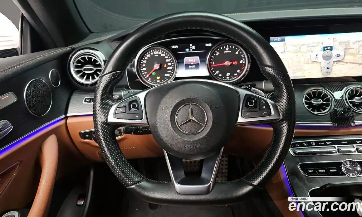 Mercedes-Benz E-Class 2018 1.9 Автомат в Москве № 815122, фото 13