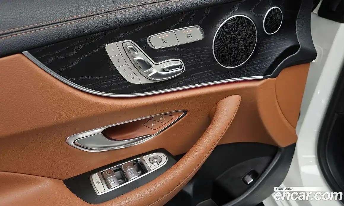 Mercedes-Benz E-Class 2018 1.9 Автомат в Москве № 815122, фото 17