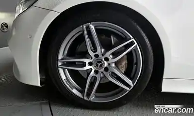 Mercedes-Benz E-Class 2018 1.9 Автомат в Москве № 815122, миниатюра 5