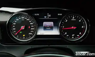 Mercedes-Benz E-Class 2018 1.9 Автомат в Москве № 815122, миниатюра 8