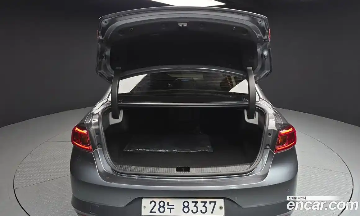 Renault SM6 2016 1.5 Автомат в Москве № 815251, фото 20