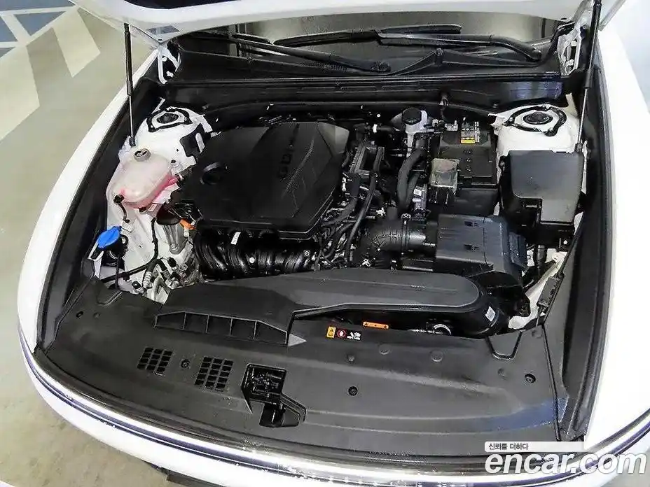 Hyundai Grandeur 2022 2.5 Автомат в Москве № 815332, фото 19