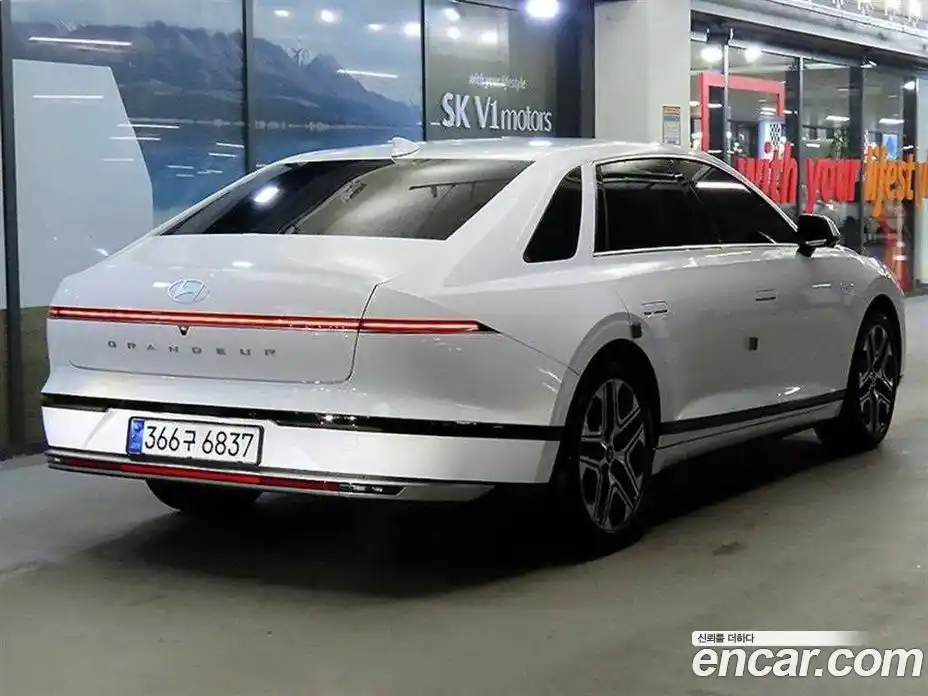 Hyundai Grandeur 2022 2.5 Автомат в Москве № 815332, фото 4