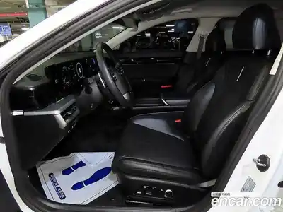 Hyundai Grandeur 2022 2.5 Автомат в Москве № 815332, миниатюра 6