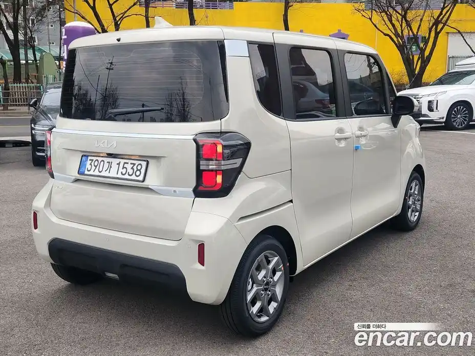 Kia Ray 2026 1.0 Автомат в Москве № 815523, фото 4