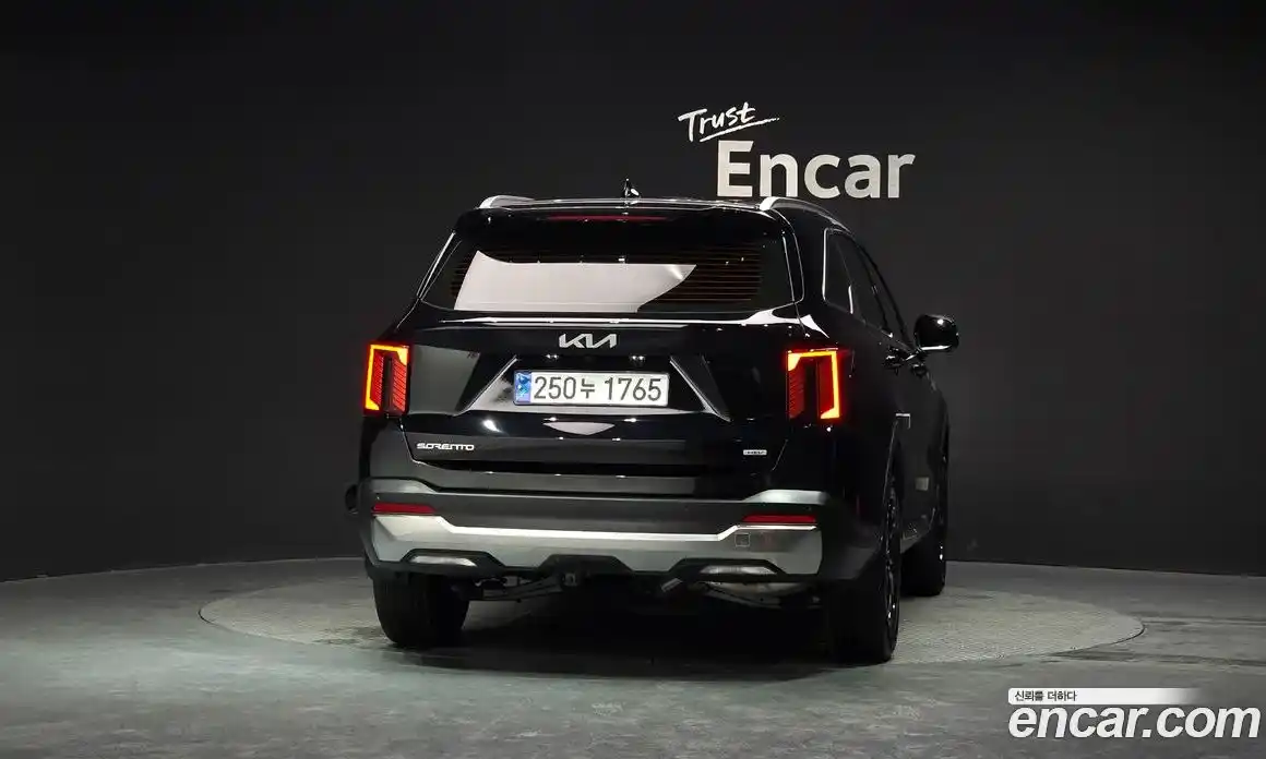 Kia Sorento 2025 1.6 Автомат в Москве № 815675, фото 4