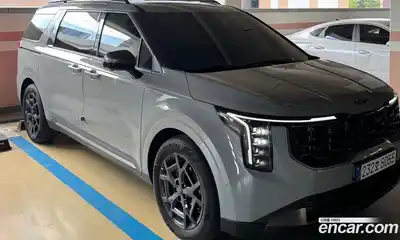 Kia Canival 2025 1.6 Автомат в Москве № 815725, миниатюра 2