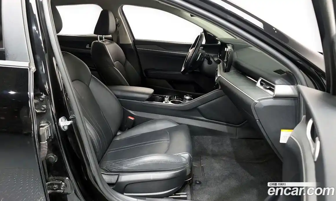 Kia K5 2021 2.0 Автомат в Москве № 815738, фото 11