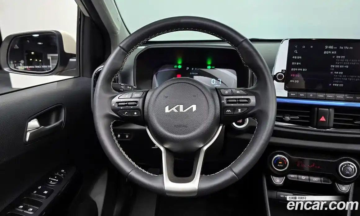 Kia Morning 2023 1.0 Автомат в Москве № 815810, фото 12