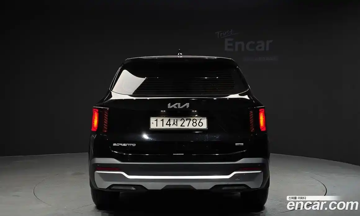 Kia Sorento 2023 1.6 Автомат в Москве № 816039, фото 4